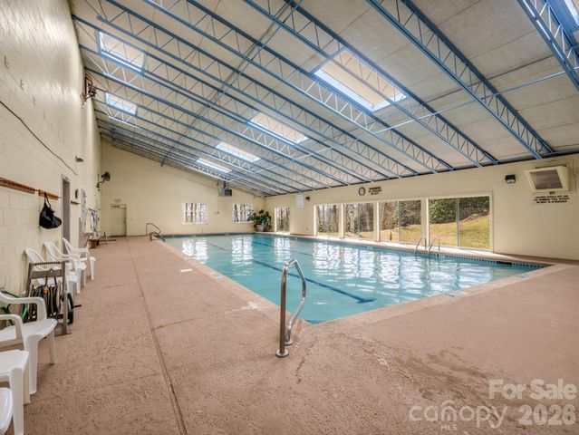 29 Spring Heights Court, Hendersonville, NC 28791