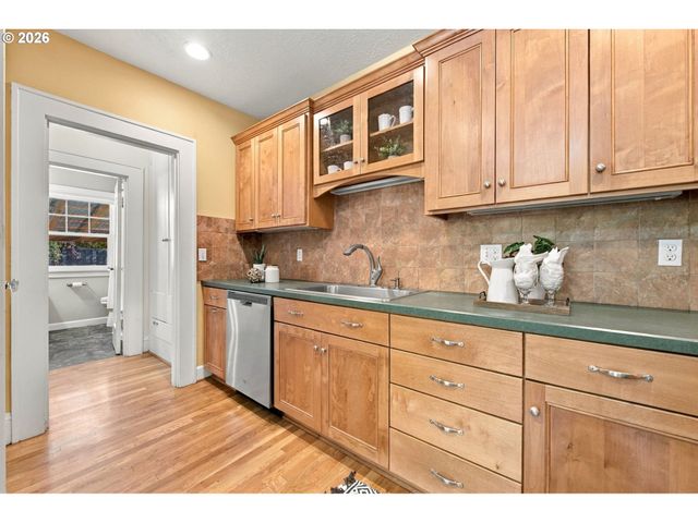 3114 Se 20TH Ave, Portland, OR 97202