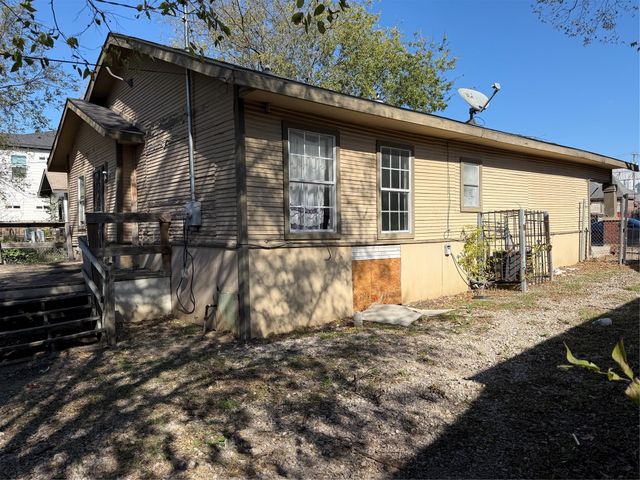 2815 S Denley Drive, Dallas, TX 75216