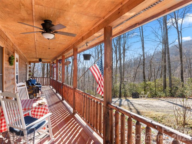 252 Idylwild Lane, Black Mountain, NC 28711
