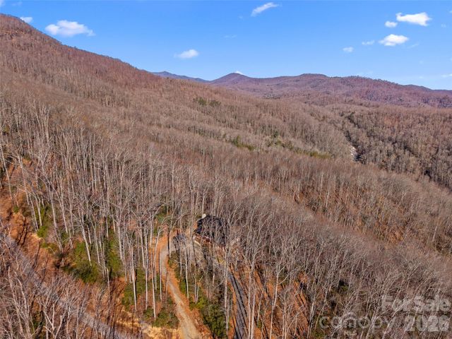 252 Idylwild Lane, Black Mountain, NC 28711