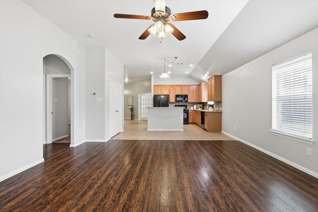 460 Bentson Drive, Argyle, TX 76226