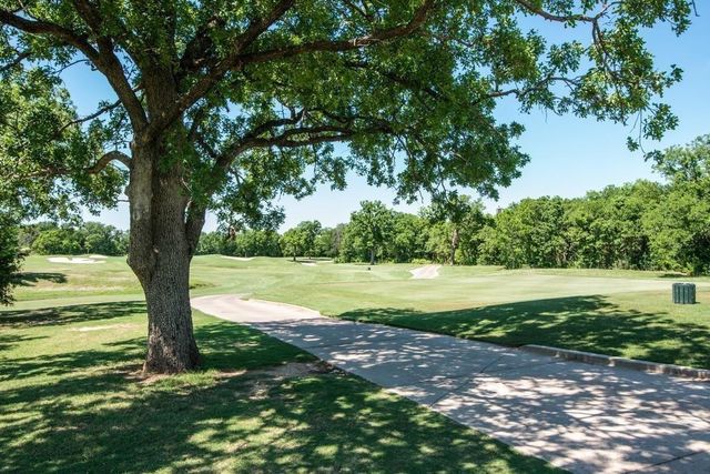 460 Bentson Drive, Argyle, TX 76226