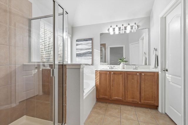 460 Bentson Drive, Argyle, TX 76226