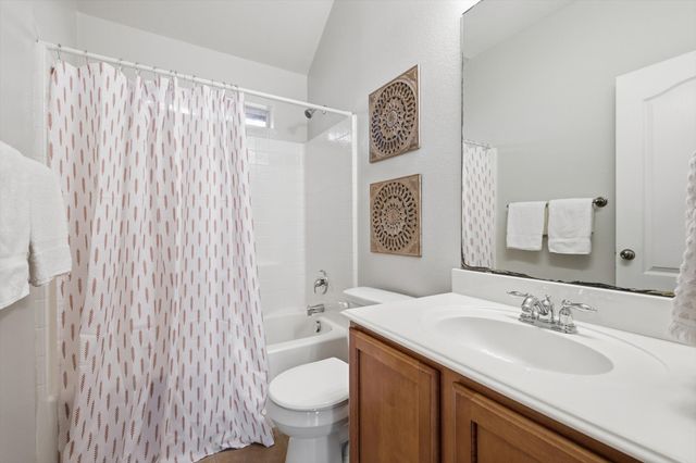 460 Bentson Drive, Argyle, TX 76226