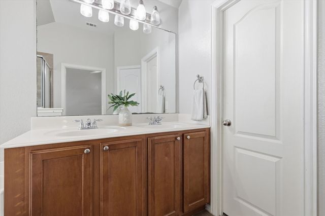 460 Bentson Drive, Argyle, TX 76226