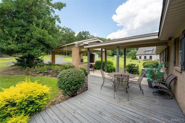 16584 Kathryn Lane, Northport, AL 35475