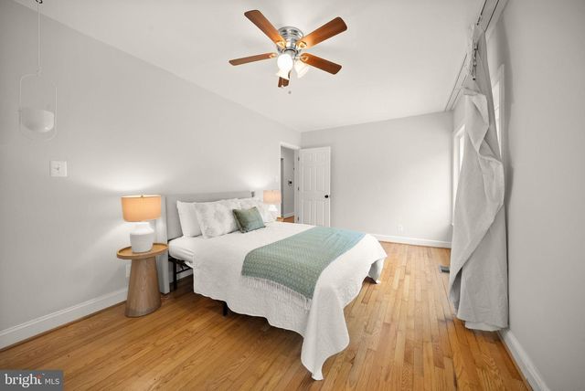 18323 SHARON RD, Triangle, VA 22172