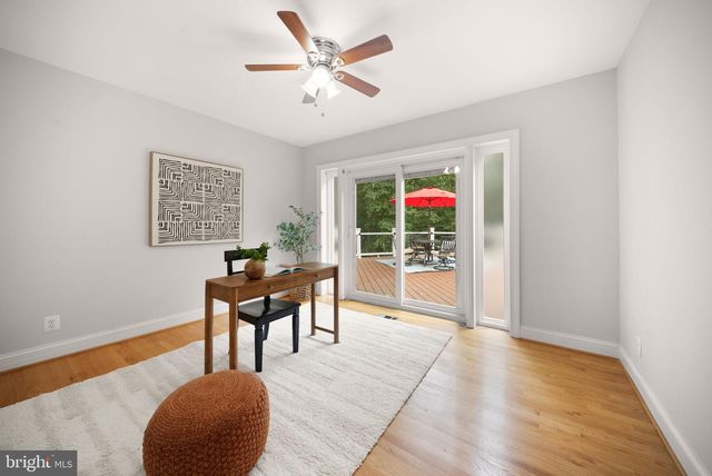 18323 SHARON RD, Triangle, VA 22172