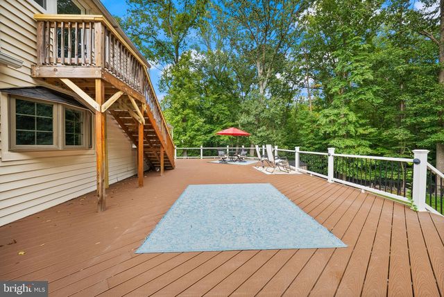 18323 SHARON RD, Triangle, VA 22172