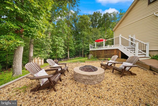 18323 SHARON RD, Triangle, VA 22172