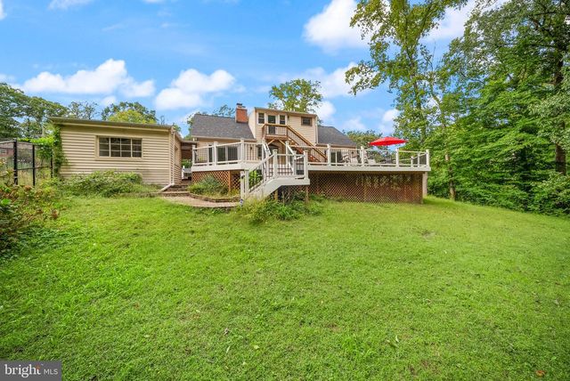 18323 SHARON RD, Triangle, VA 22172