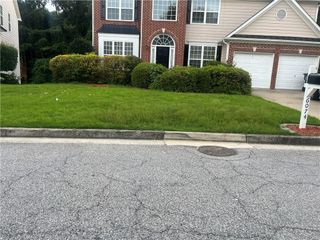 6074 Brookmere Lane, Mableton, GA 30126