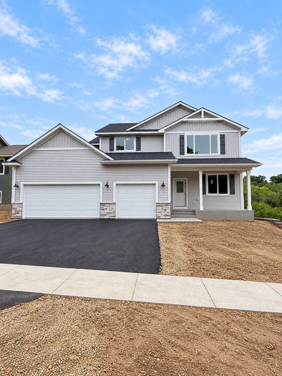 1230 West Locust, River Falls, WI 54022