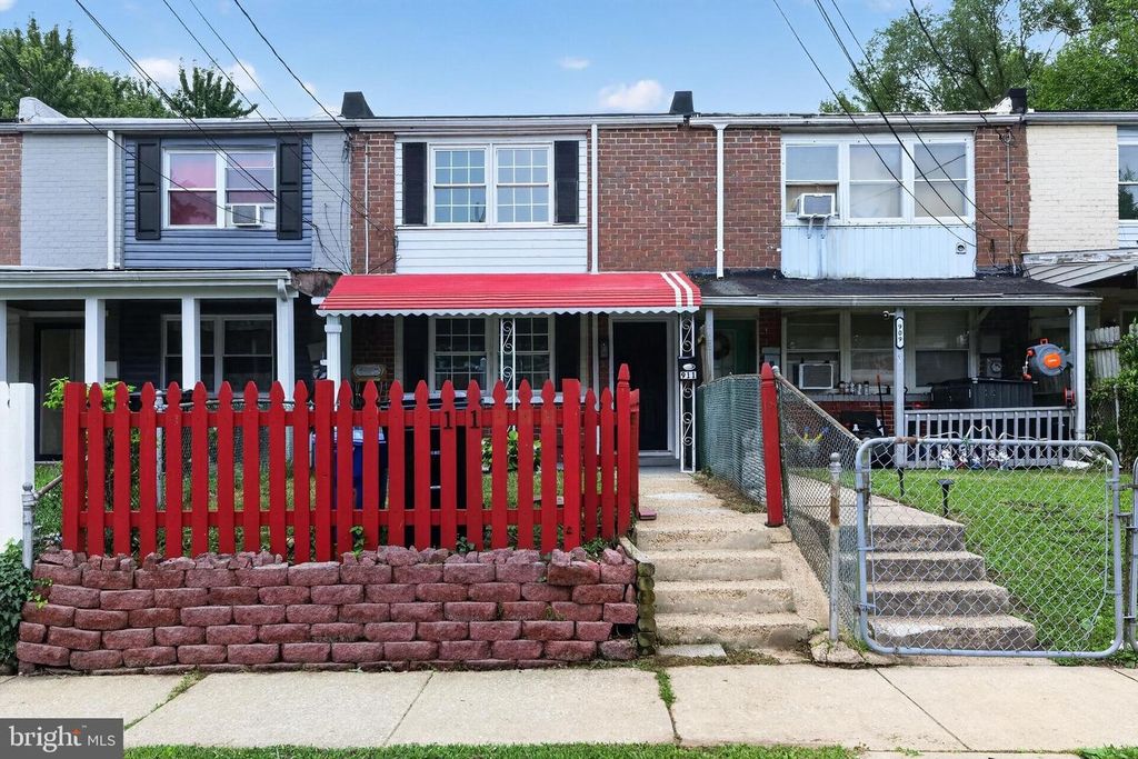 911 IMPERIAL CT, Baltimore, MD 21227