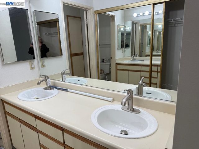 25850 Kay Ave 328, Hayward, CA 94545