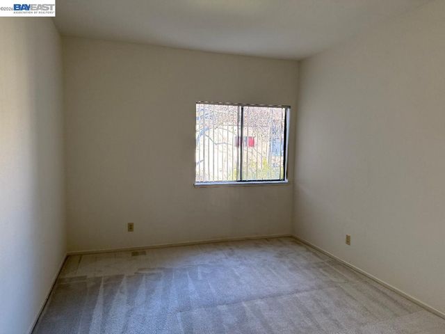25850 Kay Ave 328, Hayward, CA 94545