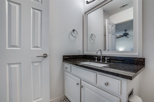 4409 Cole Avenue F, Dallas, TX 75205