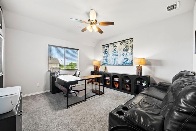1042 Watercourse Place, Royse City, TX 75189