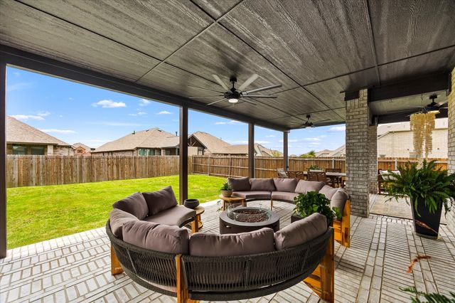 1042 Watercourse Place, Royse City, TX 75189