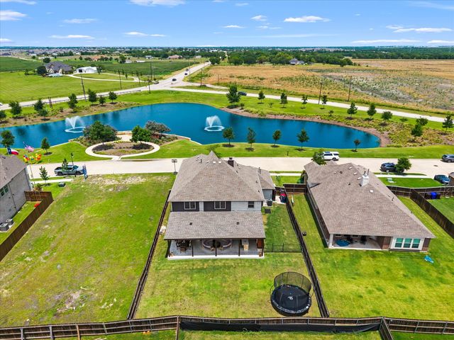1042 Watercourse Place, Royse City, TX 75189