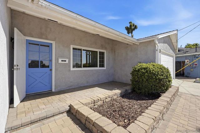 9744 Ramo Ct., Santee, CA 92071