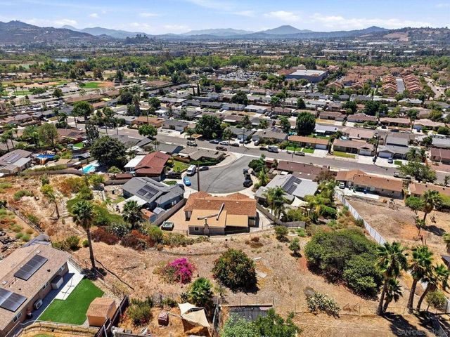 9744 Ramo Ct., Santee, CA 92071