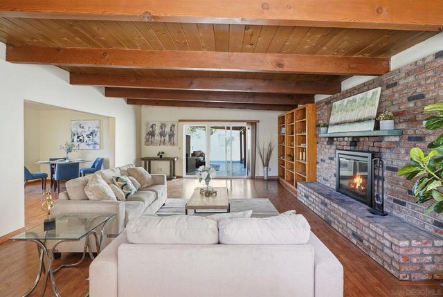 9744 Ramo Ct., Santee, CA 92071