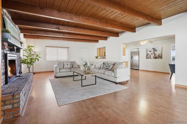 9744 Ramo Ct., Santee, CA 92071