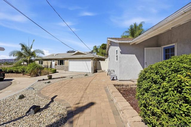 9744 Ramo Ct., Santee, CA 92071