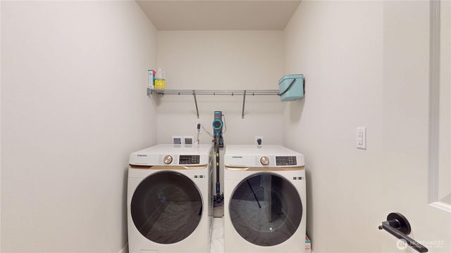 11760 42nd Avenue S, Tukwila, WA 98168