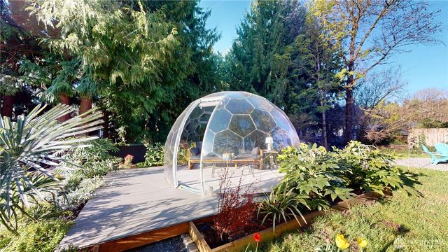 11760 42nd Avenue S, Tukwila, WA 98168