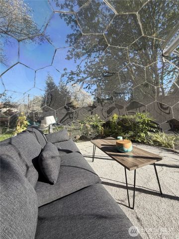 11760 42nd Avenue S, Tukwila, WA 98168