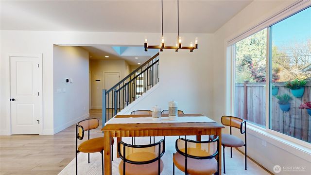 11760 42nd Avenue S, Tukwila, WA 98168