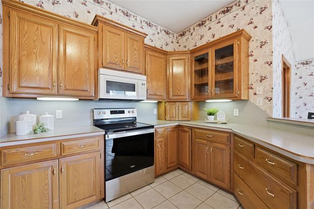 1520 W Diamond Way, Mustang, OK 73064