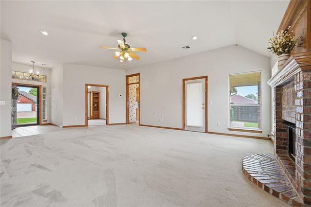 1520 W Diamond Way, Mustang, OK 73064