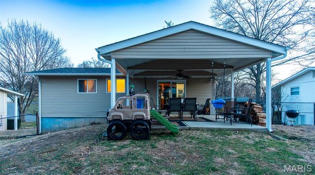 68 Guylyn Drive, Valley Park, MO 63088