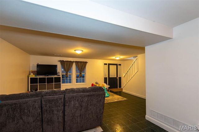 68 Guylyn Drive, Valley Park, MO 63088