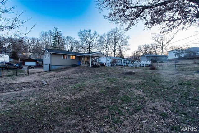 68 Guylyn Drive, Valley Park, MO 63088