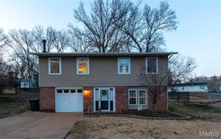68 Guylyn Drive, Valley Park, MO 63088