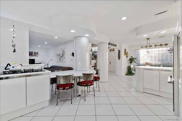 3427 Carey Lane, Baldwin, NY 11510