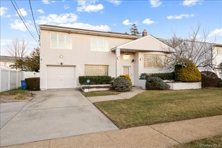 3427 Carey Lane, Baldwin, NY 11510