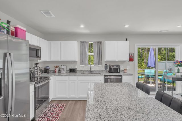 1053 Sharron Creek Drive, Shallotte, NC 28470