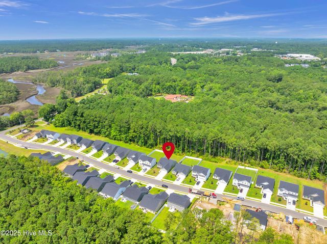 1053 Sharron Creek Drive, Shallotte, NC 28470