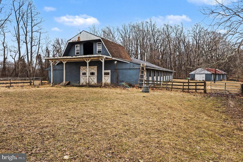 Image 25 of property listing at 2309 MANOR GATE TER, Upper Marlboro, MD 20774