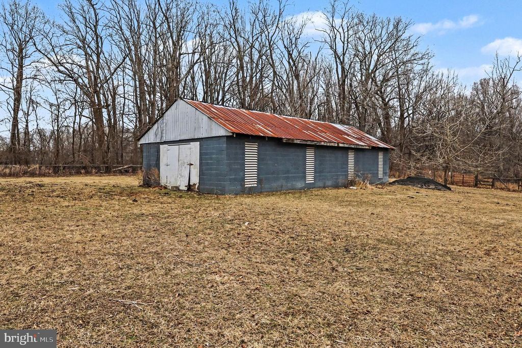 Image 28 of property listing at 2309 MANOR GATE TER, Upper Marlboro, MD 20774