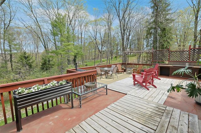 136 Furnace Woods Road, Cortlandt Manor, NY 10567