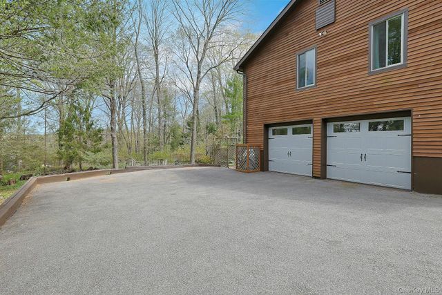 136 Furnace Woods Road, Cortlandt Manor, NY 10567