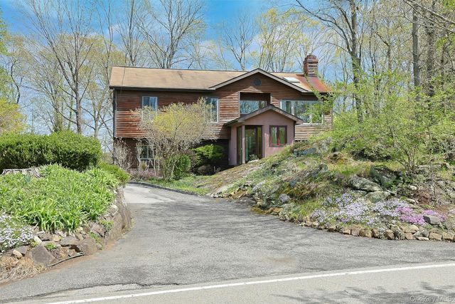 136 Furnace Woods Road, Cortlandt Manor, NY 10567