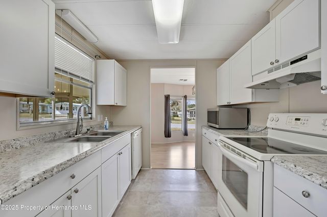 8054 Mission Street, Brooksville, FL 34613